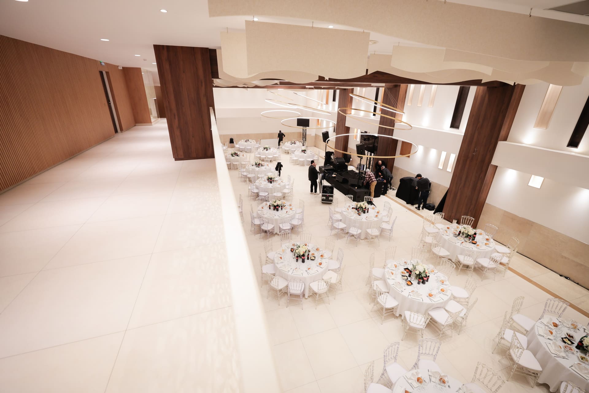 Mezzanine 120 m²